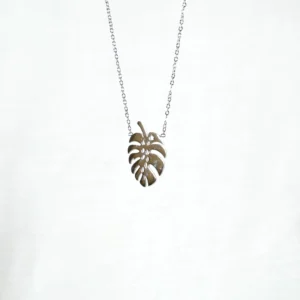 base_ediciasdcaon Collar hoja tropical plateado colgante