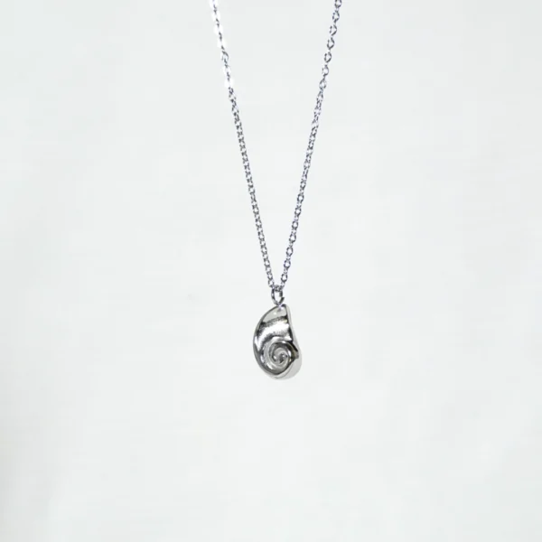 base_edvsdfvdicion Collar concha espiral acero inoxidable plateado
