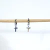 baseasdsac_edicion Pendientes aro con charm cruz acero inoxidable