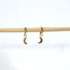 basesdvefvwe_edicion Pendientes aro con charm cruz acero inoxidable